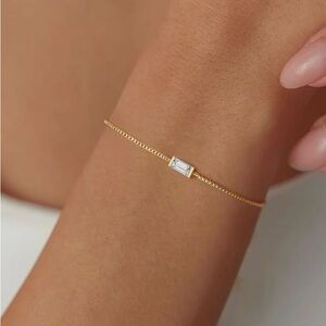 Elegant Gold Plated Bracelet with Crystal Stone